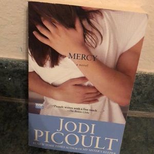 Jodi Picoult “Mercy”